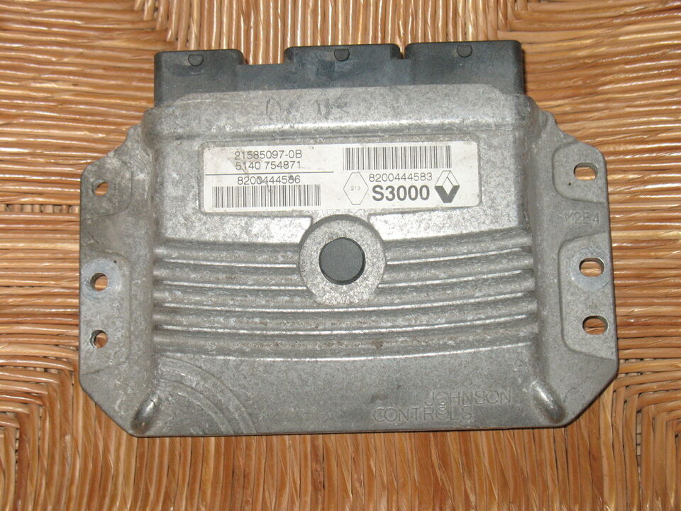 RENAULT LAGUNA 2.0 8200444583 8200444586 SAGEM S3000 215850970B