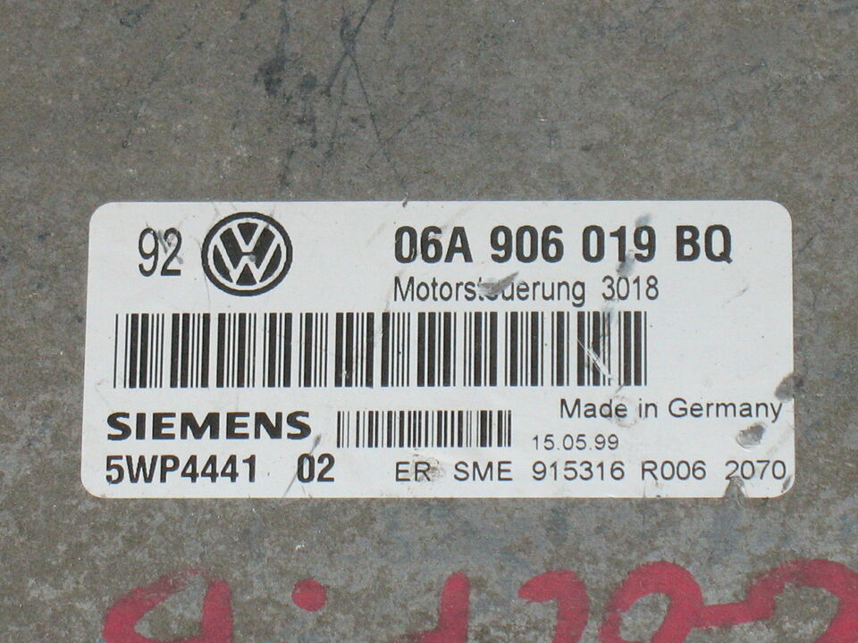 ECU VW GOLF BORA 1.6 06A906019BQ SIEMENS 5WP4441 02