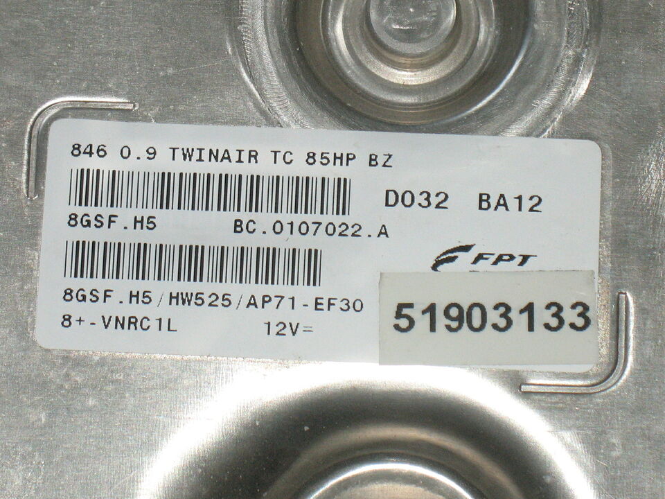 NEW LANCIA YPSILON 0,9 TWINAIR 51903133 / 8GSF.H5 HW525 Km216