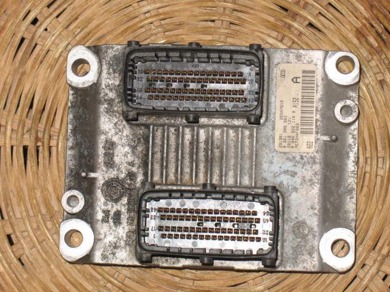 Ecu FIAT PUNTO 2 1.2 16V 99 > 03 0261206982 00468221160 ME7.3H4