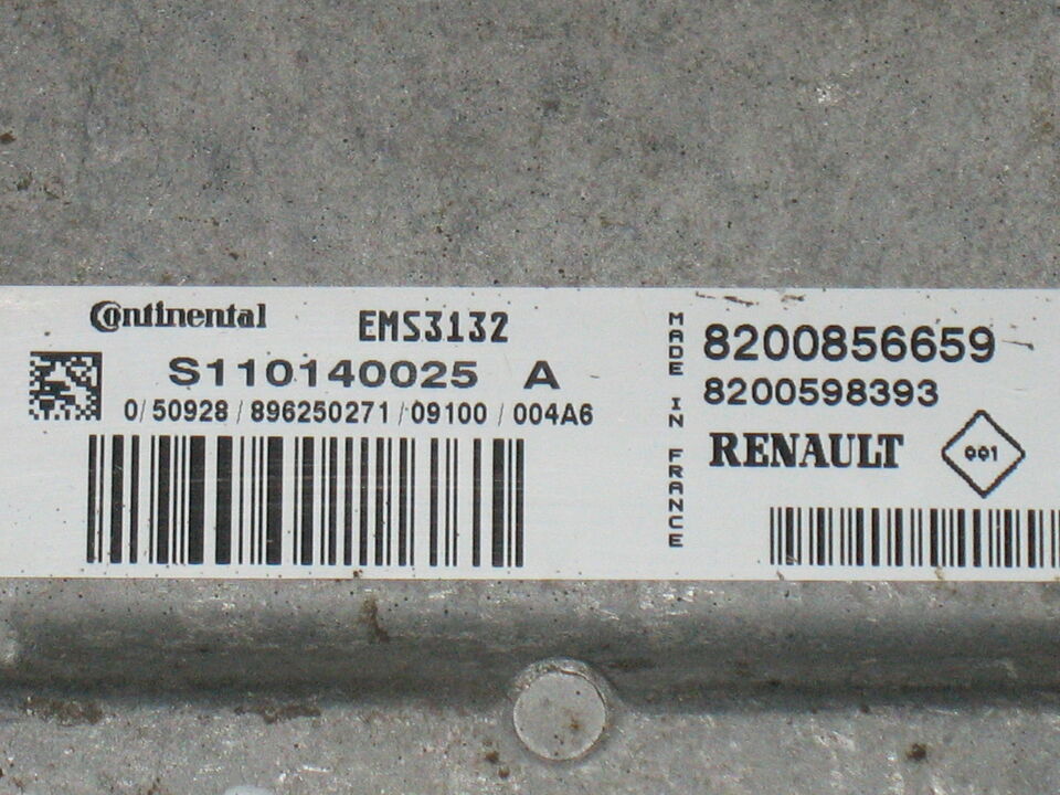 ECU DACIA LOGAN SANDERO 1.4 S110140025 A 8200856659 8200598393