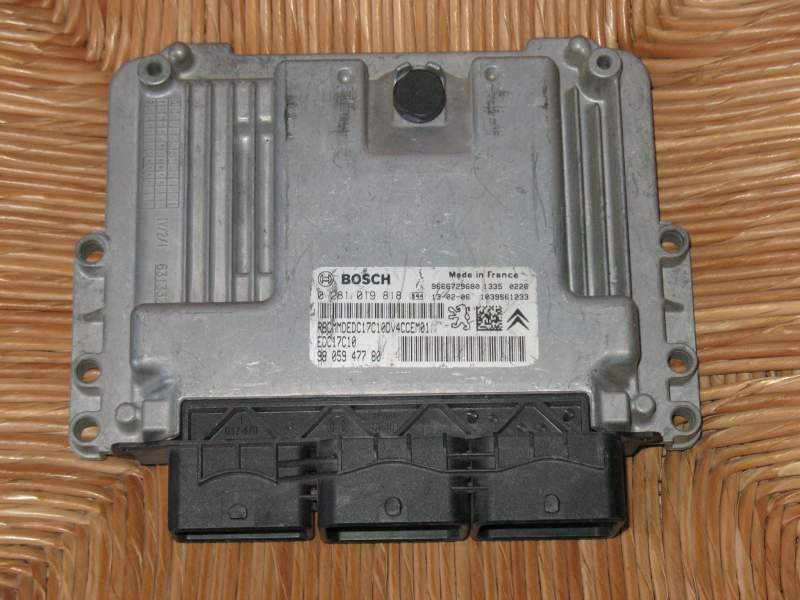 ECU EDC17C10 5.11 CITROEN C3 BOSCH 0281019818 9805947780