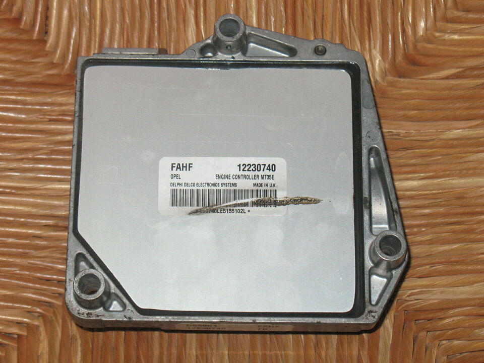 Ecu opel astra h zafira b 1.6 z16xep 12230740 FAHF mt35e DTXW