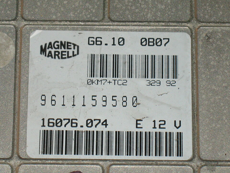 ECU PEUGEOT 405 1.6 G6.10 0B07 G6100B07 9611159580 16076.074