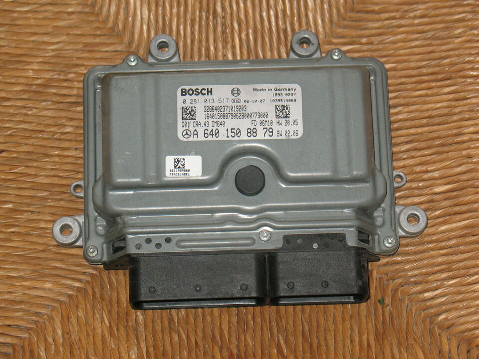 Ecu centralina mercedes classe 0281013517 a6401508879 cra.43  EDC 16C32-5.43