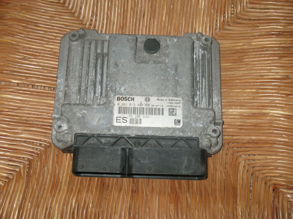 ECU OPEL VECTRA C 1.9 CDTI 0281013409 GM 55205632 EDC16C9 3.11