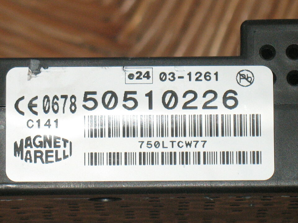 Alfa romeo genuine blue and me unit 50510226 159 BRERA BLUETOOTH