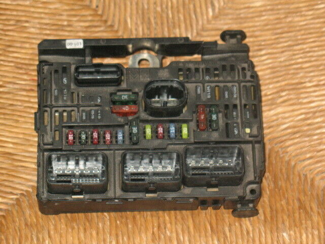 Porta fusibili peugeot citroen bsm-l01-00 9656086080 S118983001J