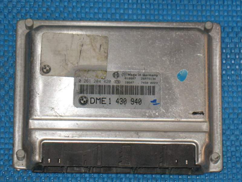 ECU BMW 3 E46 BOSCH 0261204420 DME1430940 1430940