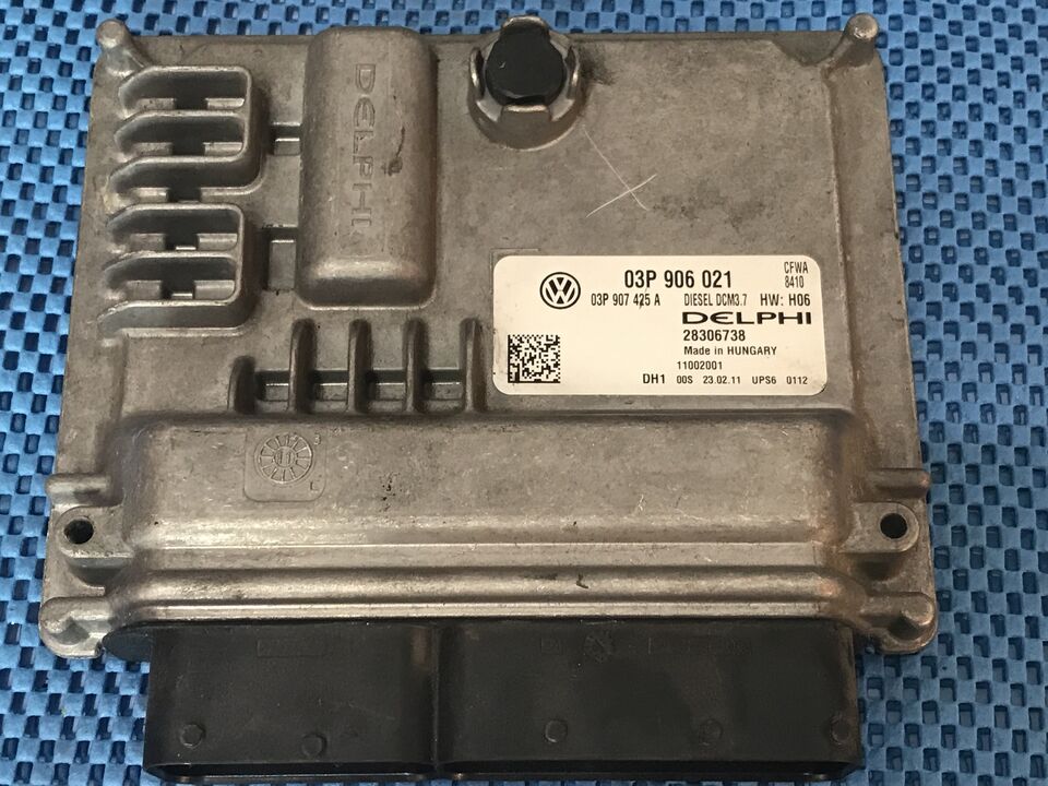 ECU VW POLO 1.2 TDI 03P906021 DELPHI 28306738 DCM3.7 03P907425A