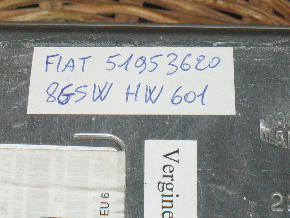 Ecu fiat 500 marelli 51953620 8GSW HW601 NEW PANDA 2012 >