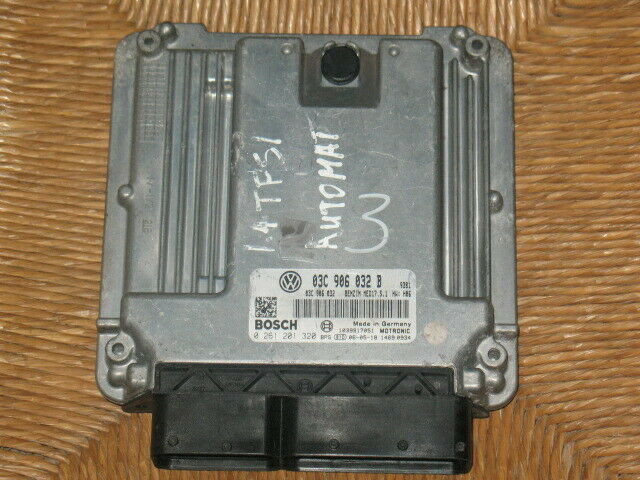 ECU VW VOLKSWAGEN GOLF 1.4 TSI 0261201320 03C906032B MED17.5.1