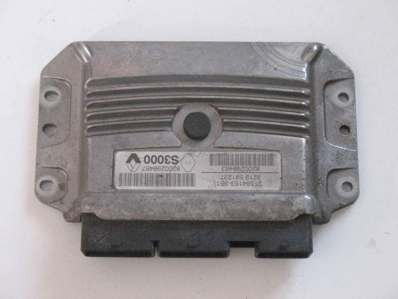 ECU RENAULT MEGANE 1.6 16V 8200298457 21584153-3B1 8200298463