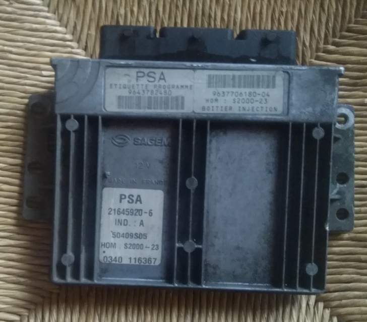 ECU PEUGIOT 1.4 9637706180-04 9643782480 21645920-6 S2000-23