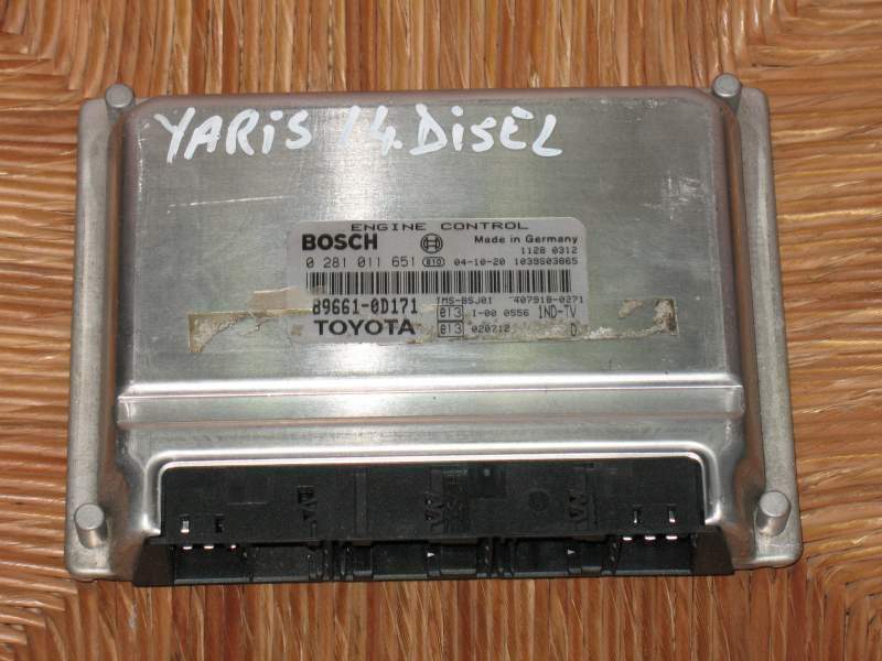ECU MOTORE 0281011651 896610D171 89661-0D171 TOYOTA EDC 15C9-6.1