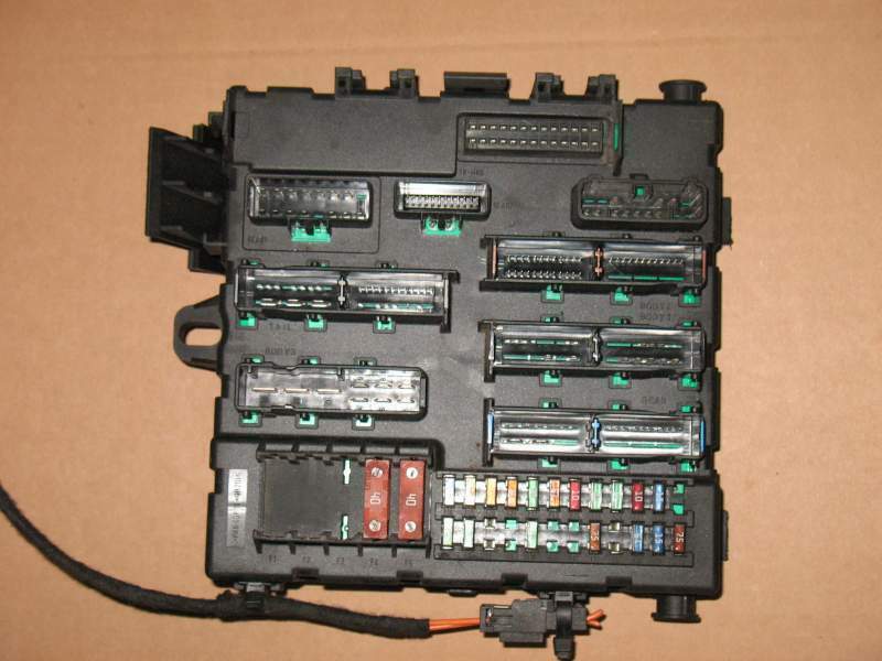 BODY GM Vectra C 2.0 Dti Fuse Box 519020309 12804330 460023260