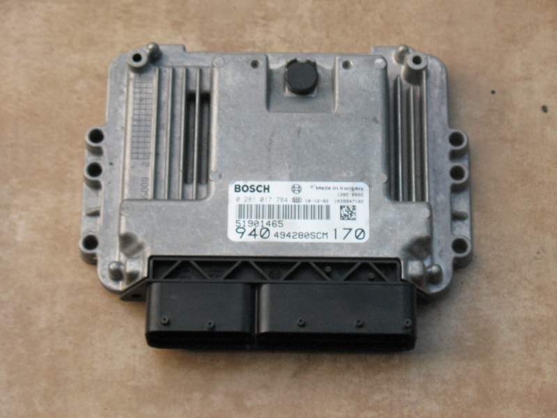 ECU ALFA ROMEO GIULIETTA 2.0 0281017784 51906715 EDC16C39