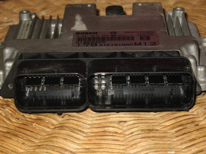 ECU BRAVO 1.6 MJTD BOSCH 0281016198 EDC16C39 51852325