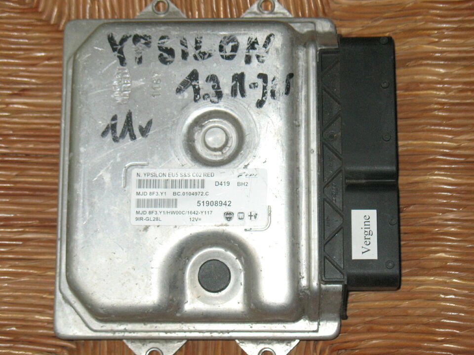 ECU YPSILON 51908942 MJD8F3.Y1 HW00C 1642-Y117 PLUG & PLAY
