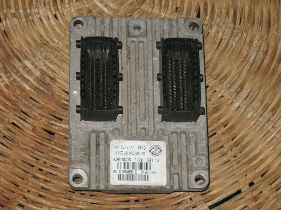 ECU FIAT PUNTO EVO 1.4 IAW 5SF9.A2 51865706 HW405 51926687