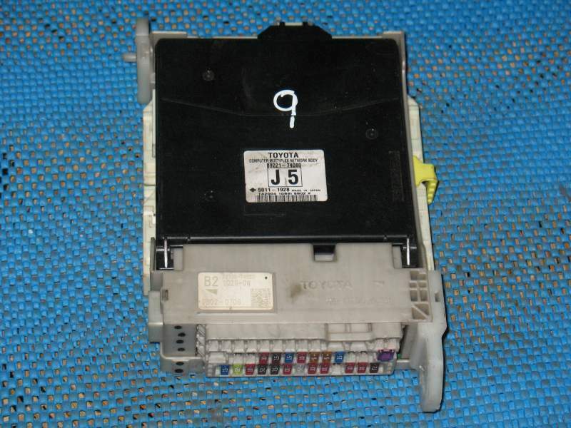 ECU TOYOTA BODY Modulo Controllo Unità 89221-74080 5011-1928