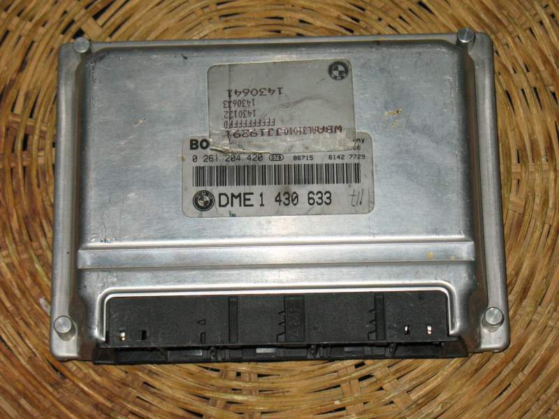 ECU BMW 3 E46 BOSCH 0261204420 DME1430940 1430940