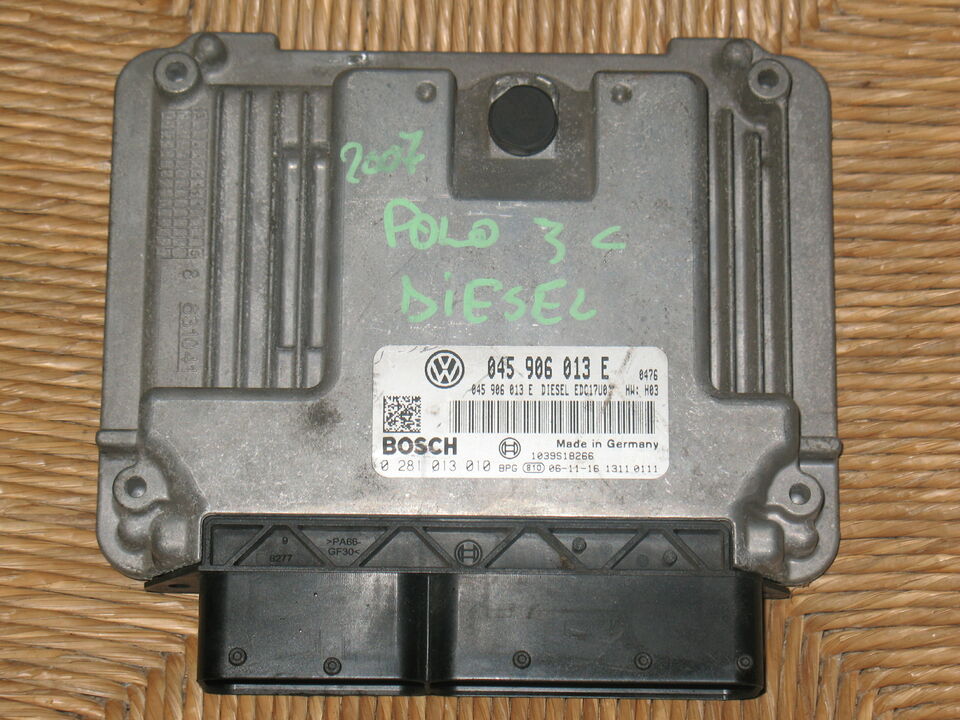 ECU SKODA VW POLO 1.4 0281013010 045906013E EDC 17U01-4.31 HW03