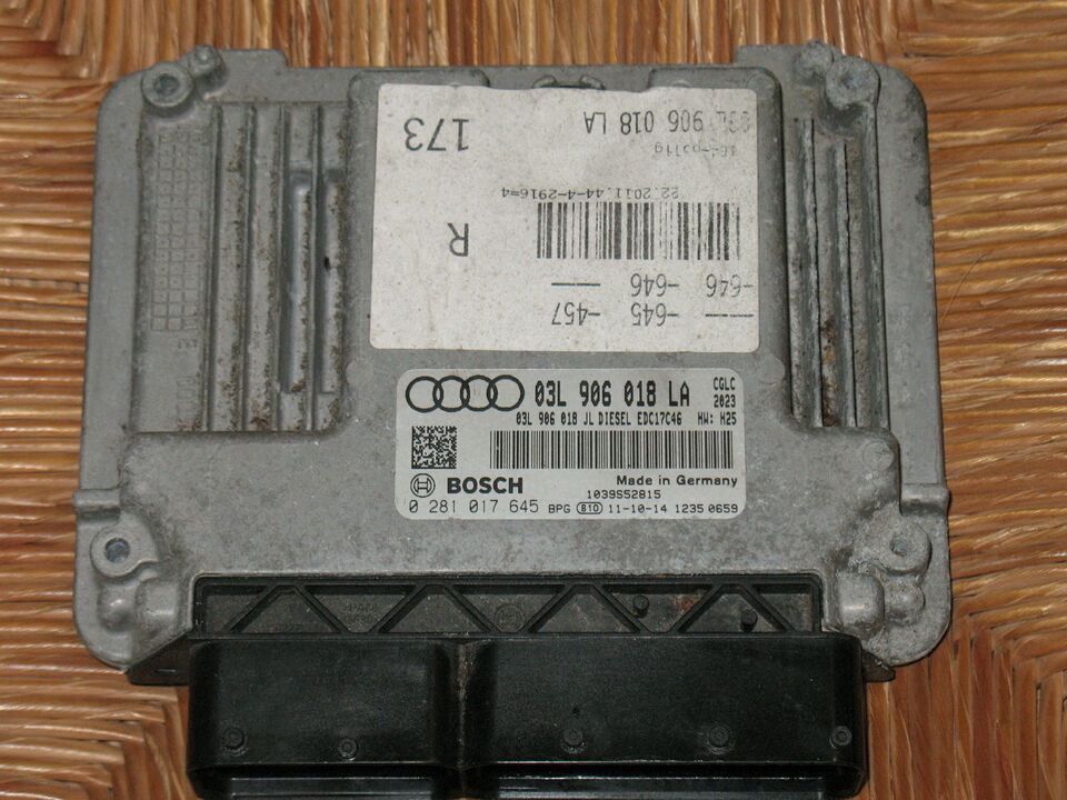 MK4 AUDI A6 C7 ECU 2.0 CGLC 03L906018LA 0281017645 EDC 17C46-2.22