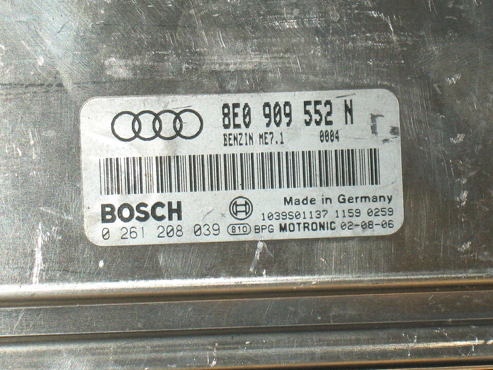 ECU CENTRALINA AUDI A4 B6 2.4 0261208039 8E0909552N ME7.1