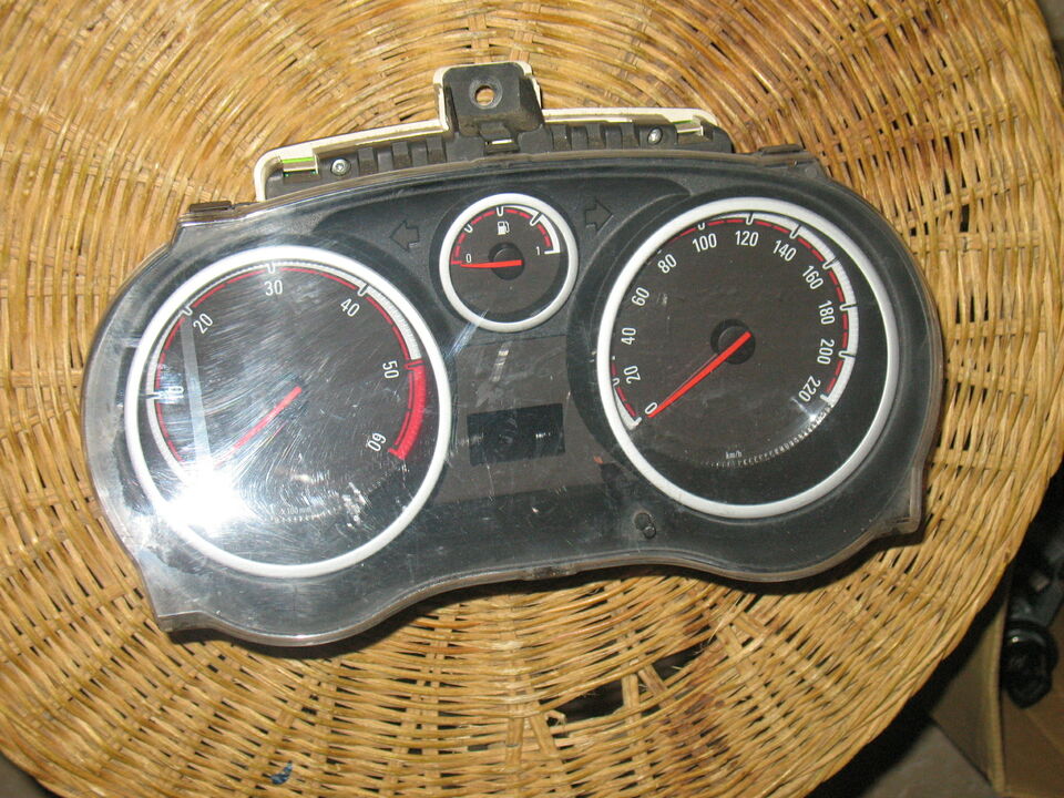 Quadro strumenti opel corsa d1.3 d p/n p0013264285