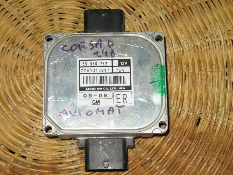 Ecu opel corsa d astra 55556752 gm zzad015917