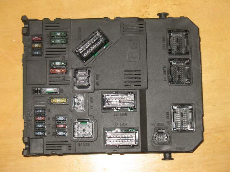 BSI E02-00 CITROEN XSARA PICASSO 9653667680 S118085220 E