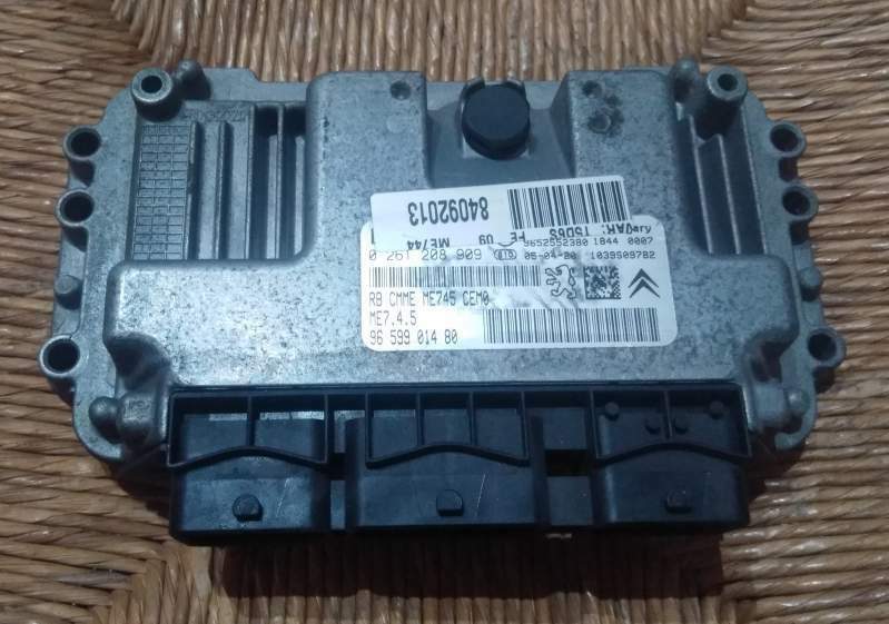 ECU CITRPEN PEUGIOT 1.6 0261208909 9659901480 ME745 ME7.4.5
