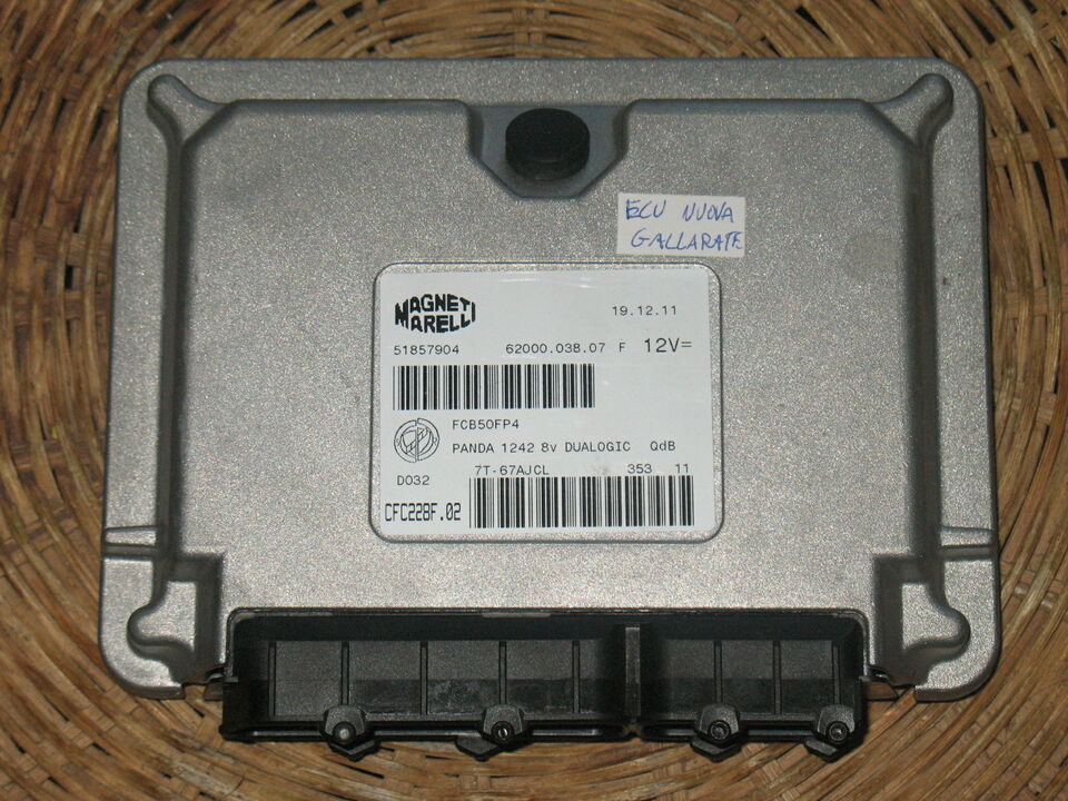 Ecu fiat panda dualogic marelli 51857904 FCB50FP4 CFC228F02
