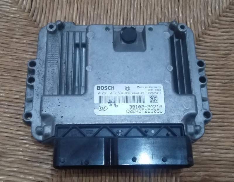 ECU CENTRALINA KIA CEED 1.6 CRDI 0281013594 39102-2A710 EDC16C39