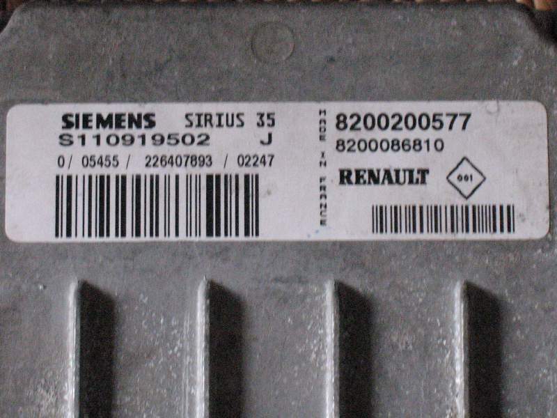 ECU Renault Laguna 2.0 8200200577, S110919502 J, 8200086810