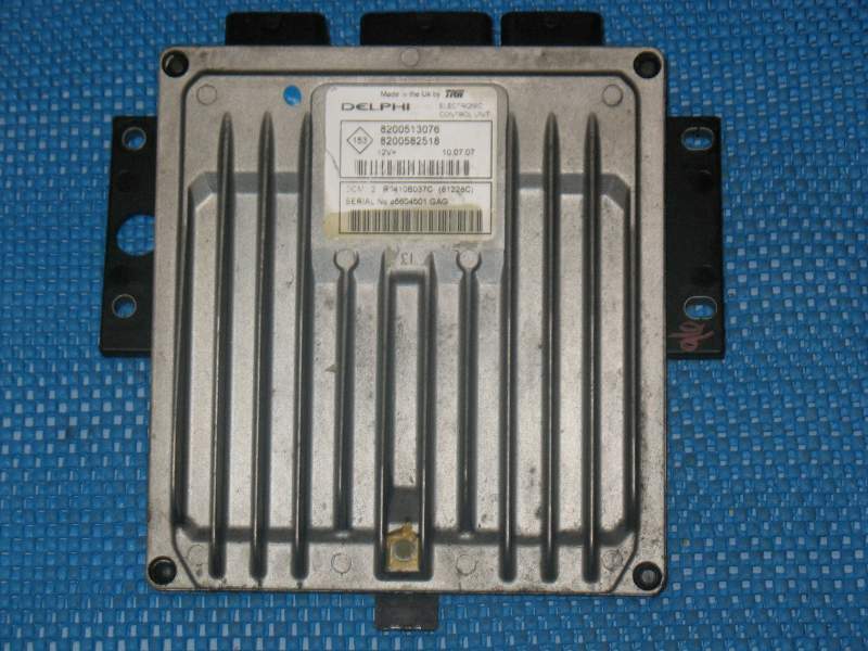 ECU RENAULT 1.5 DCI DELPHI R0410B037C 8200513076 8200582518 DCM1.2