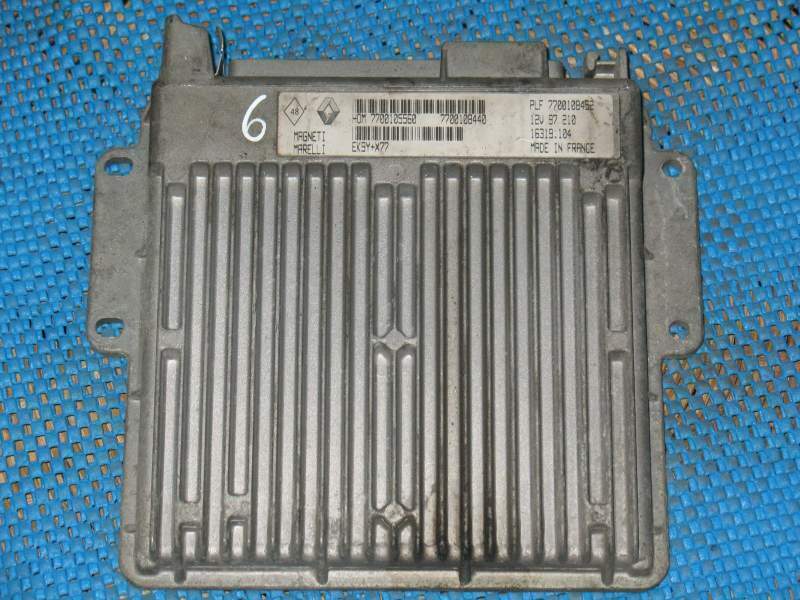 ECU Renault twingo 35 pin HOM 7700105560 7700108440