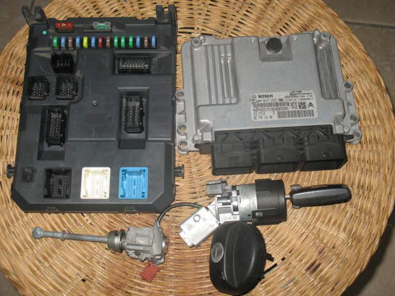 Kit chiave CITROEN C3 PICASSO bosch 0281017333 body 9664983480