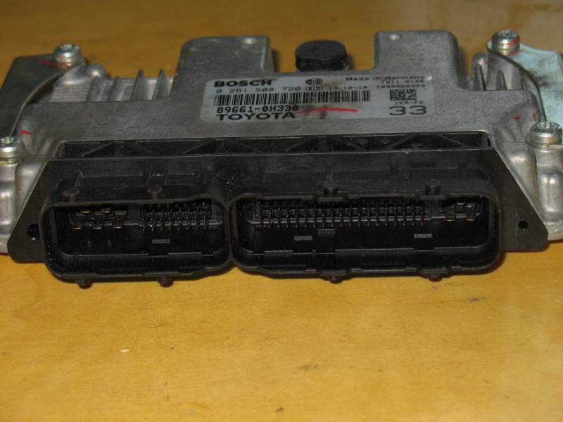 ECU Toyota Aygo 1.0 B MSG 89661-0H330 Bosch 0261S08720