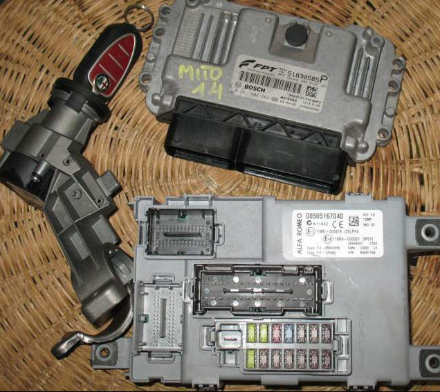 Kit con Chiave Alfa Romeo MiTo MK1 1.4 16V 95CV ECU Bosch 0261S04664 + Body Computer Delphi 505167040 Anni 2008-2013