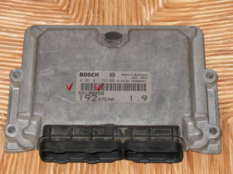 ECU Fiat Stilo cc 1.9 JTD BOSCH 0281011553 55198058 19247EAA EDC15C7-2.3