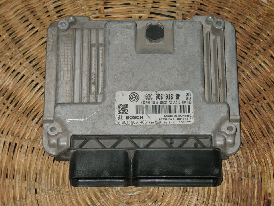 Ecu MED17 5.5 vw volkswagen golf mk5 0261s06488 03c906016bm