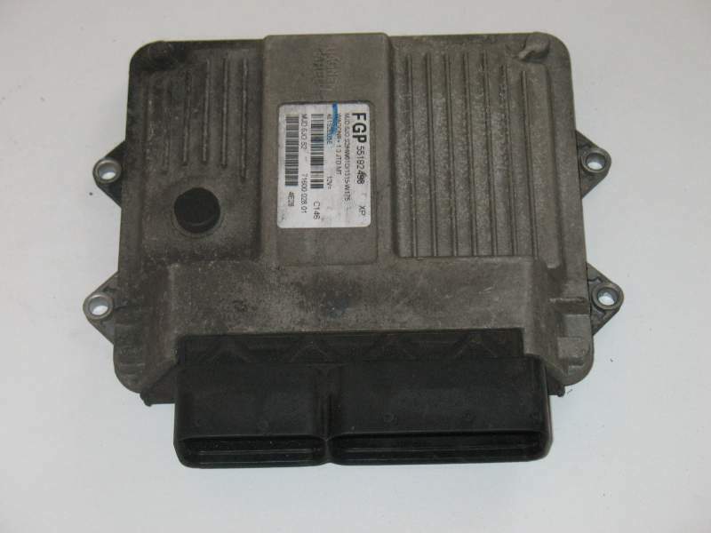 ECU Suzuki Wagon R + 1.3 DDiS II FGP 55192498 MJD 6JO.S2