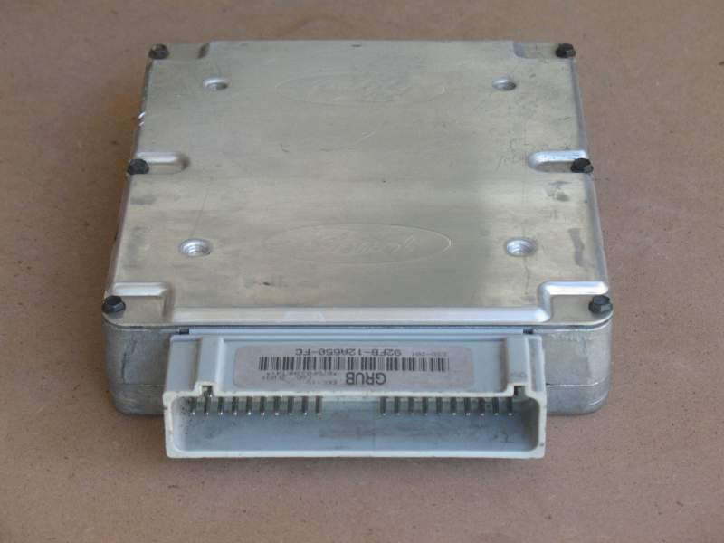 Unità di controllo del motore Ford 92FB12A650FC GRUB CSD201