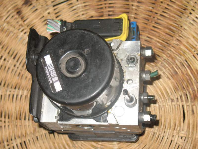 ABS RENAULT LAGUNA 476600047R 10021201834 10096114193