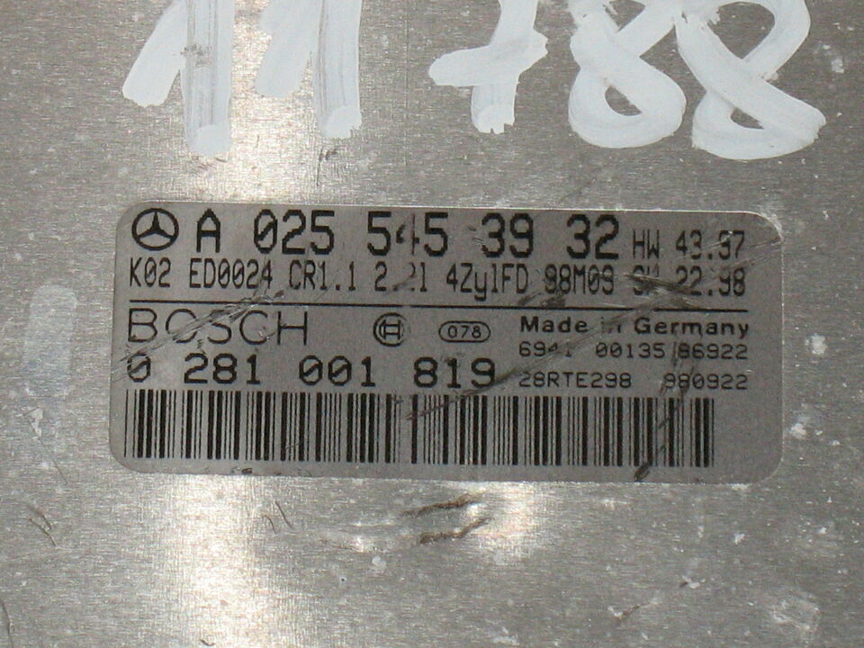 ECU MERCEDES E 220 CDi A0255453932 Bosch 0281001819 CR11 EDC 15C0