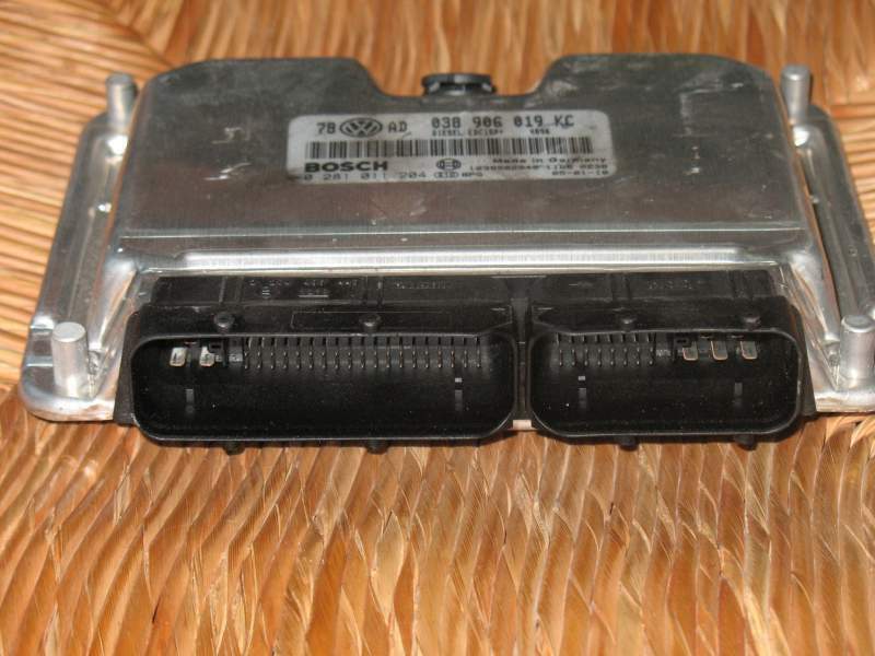 ECU VW PASSAT 1.9 TDI 038906019KC 0281011204 EDC15P+ IMMOF