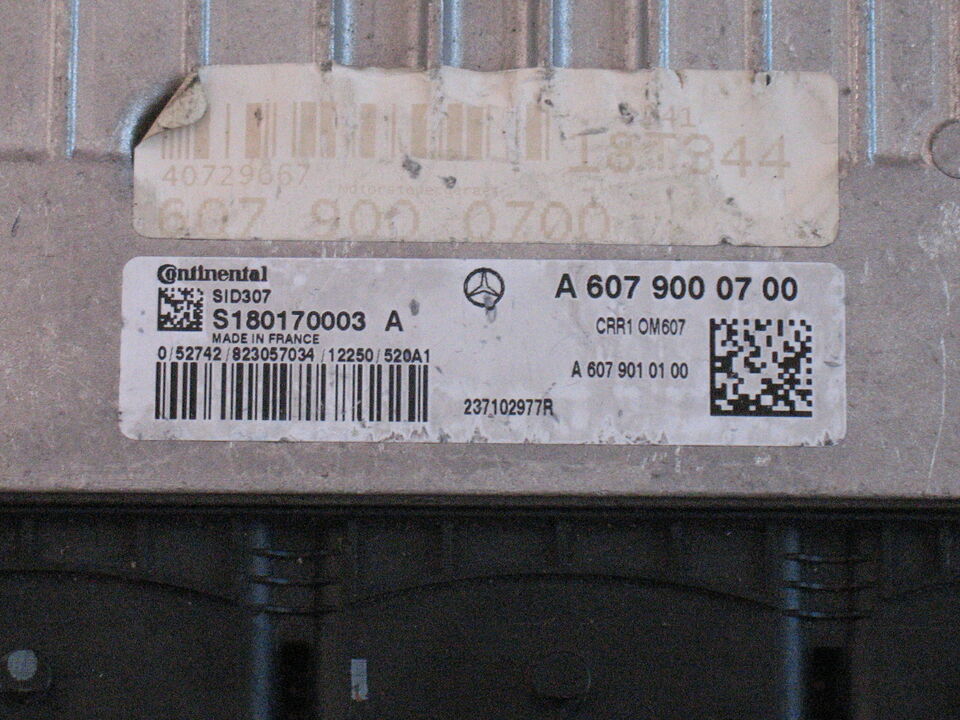 ECU MERCEDES A W176 CONTINENTAL S180170003A A6079000700 Sid307