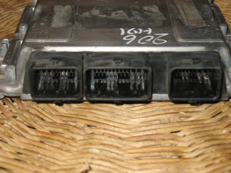ECU PEUGEOT 206 2.0 HDI BOSCH 0281010594 9642013980 EDC15C2 70